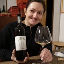 JNK, la piccola cantina di Kristina Mervič svela la grande qualità dei macerati Sloveni.